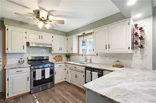 1526 Edmar St, Louisville, OH 44641 - Photo 13