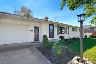 1526 Edmar St, Louisville, OH 44641 - Photo 3