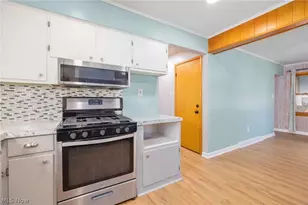 2875 Pikes Ave, Akron, OH 44314 - Photo 21