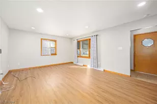 2875 Pikes Ave, Akron, OH 44314 - Photo 11