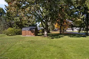 2115 Hunting Valley St NW, North Canton, OH 44720 - Photo 27