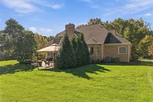 2687 Carrington St NW, North Canton, OH 44720 - Photo 47