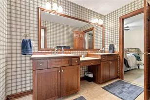 2687 Carrington St NW, North Canton, OH 44720 - Photo 39
