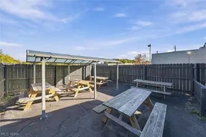 1305 E Tallmadge Avenue, Akron, OH 44310 - Photo 29