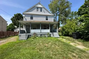 884 E 150th St, Loveland, OH 44110 - Photo 1
