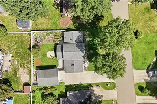 831 Oakcrest Ln NE, Massillon, OH 44646 - Photo 41