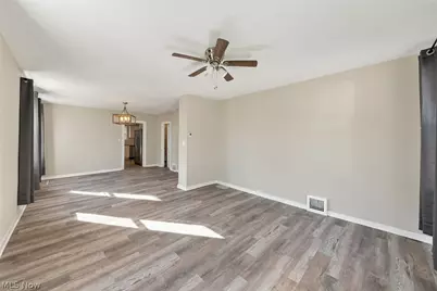 3623 Siam Avenue, Loveland, OH 44113 - Photo 5