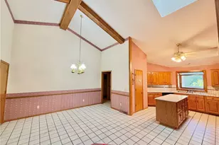 6899 Corrine Dr NW, Canton, OH 44718 - Photo 17