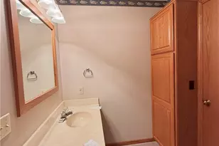 6899 Corrine Dr NW, Canton, OH 44718 - Photo 23