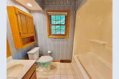 6899 Corrine Drive NW, Canton, OH 44718 - Photo 35