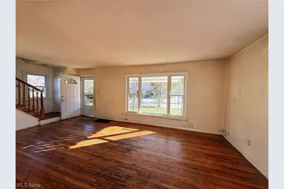 891 Davies Avenue, Akron, OH 44306 - Photo 9