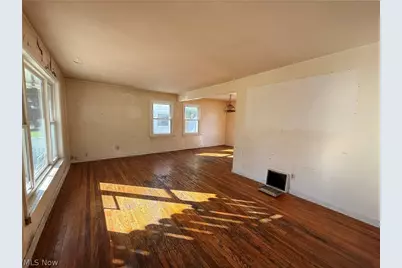 891 Davies Avenue, Akron, OH 44306 - Photo 5