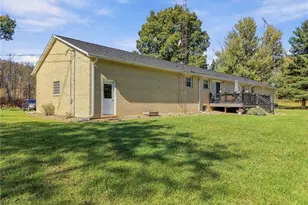 6904 Atlantic Blvd NE, Louisville, OH 44641 - Photo 17