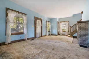372 N Firestone Blvd, Akron, OH 44301 - Photo 7