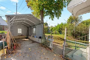 372 N Firestone Blvd, Akron, OH 44301 - Photo 3
