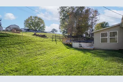 111 El Camino Drive, Zanesville, OH 43701 - Photo 31
