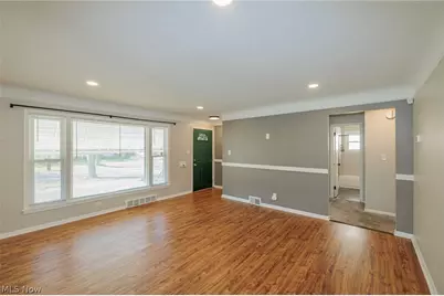 4245 Feiner Drive, Loveland, OH 44122 - Photo 11