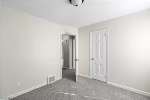 1332 Greenwood Ave, Akron, OH 44320 - Photo 15