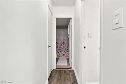 11820 Edgewater Drive #513, Oakwood, OH 44107 - Photo 17