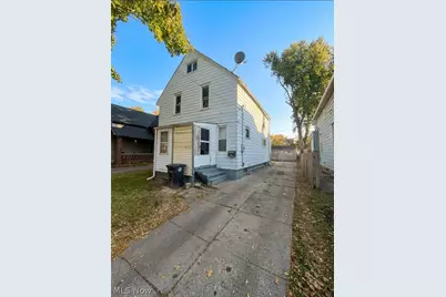 2011 Willowdale Avenue, Loveland, OH 44109 - Photo 1