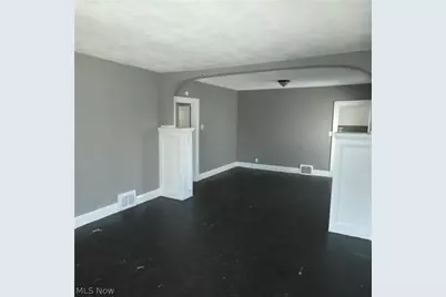7815 Maryland Avenue, Loveland, OH 44105 - Photo 9