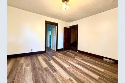 2054 17th Street SE, Canton, OH 44707 - Photo 9