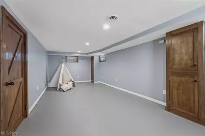 2130 8th Street NE, Canton, OH 44704 - Photo 33