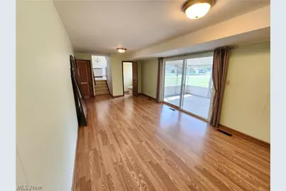 5650 Cascade Court, Green Hills, OH 44131 - Photo 9