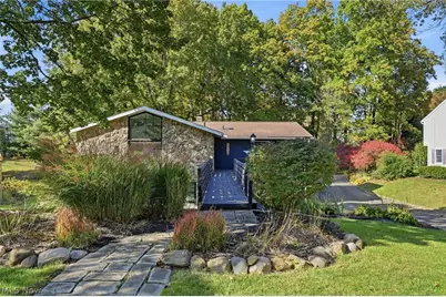 2667 Olentangy Drive, Akron, OH 44333 - Photo 3