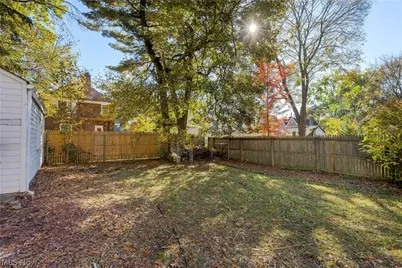405 Saint Leger Avenue, Akron, OH 44305 - Photo 11