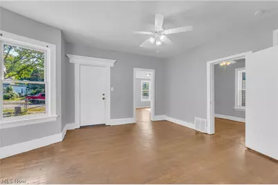 6706 Lawn Avenue, Loveland, OH 44102 - Photo 3