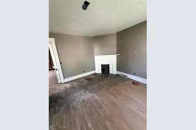 1919 Holmden Avenue, Loveland, OH 44109 - Photo 5