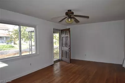 950 Reed Avenue, Akron, OH 44306 - Photo 7