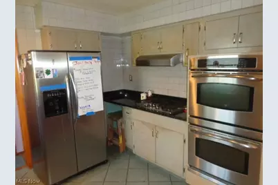 4121 Harris Road, Grandview Heights, OH 44147 - Photo 13