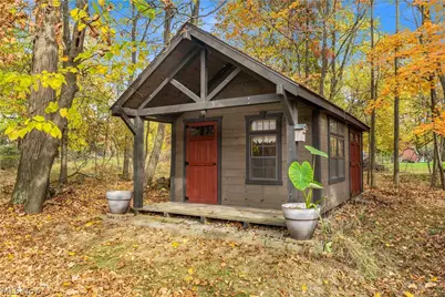 8411 N Bluff Drive, Grandview Heights, OH 44147 - Photo 43