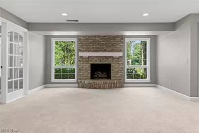 4056 Glenmoor Road NW, Canton, OH 44718 - Photo 33