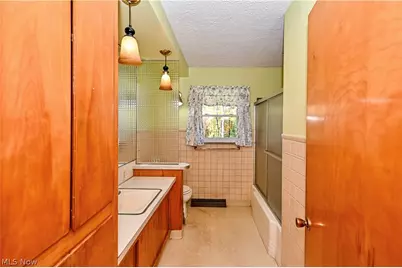 1537 Corrib Avenue NW, Canton, OH 44708 - Photo 23