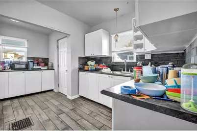 2307 10th Street NW, Canton, OH 44708 - Photo 7