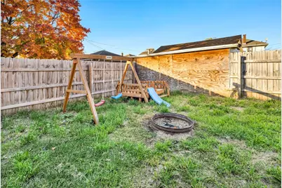 2307 10th Street NW, Canton, OH 44708 - Photo 3