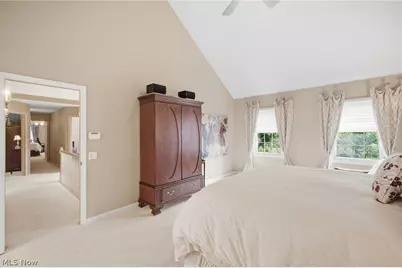 8650 Treetop Trail, Grandview Heights, OH 44147 - Photo 25