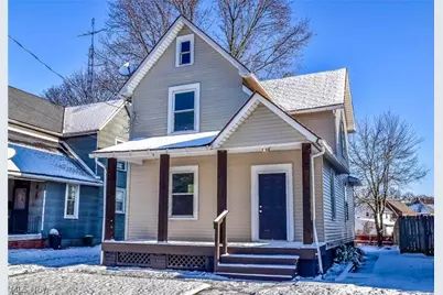 1734 Woodland Avenue NW, Canton, OH 44703 - Photo 1