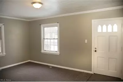 2211 Myrtle Avenue NW, Canton, OH 44709 - Photo 9