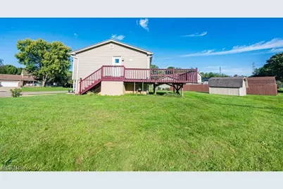 3344 Berrywood Avenue SW, Canton, OH 44706 - Photo 5