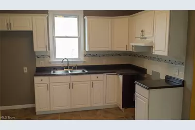 800 22 Street NW, Canton, OH 44709 - Photo 5