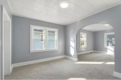 1008 Clinton Avenue SW, Canton, OH 44706 - Photo 9