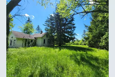 12199 Webster Road, Strongsville, OH 44136 - Photo 1