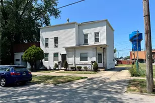 4210 Clinton Ave, Loveland, OH 44113 - Photo 1