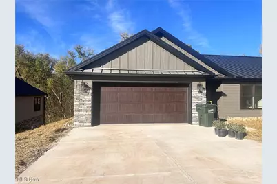 1024 Willow Drive, Millersburg, OH 44654 - Photo 1