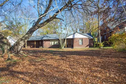 1655 5th Avenue, Youngstown, OH 44504 - Photo 1