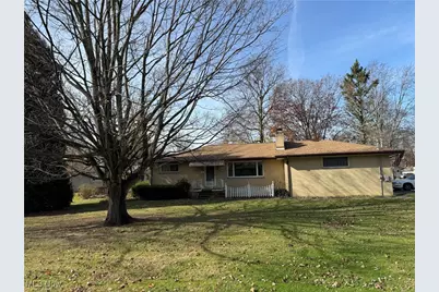 92 Woodland Drive, New Middletown, OH 44442 - Photo 1